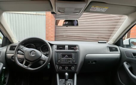 Volkswagen Jetta VI, 2015 год, 1 380 000 рублей, 5 фотография