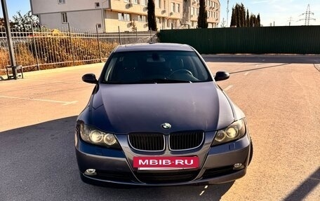 BMW 3 серия, 2006 год, 999 000 рублей, 3 фотография