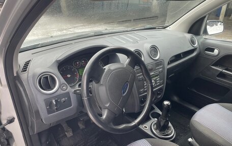 Ford Fusion I, 2006 год, 700 000 рублей, 7 фотография