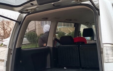 Toyota Voxy II, 2007 год, 1 150 000 рублей, 10 фотография