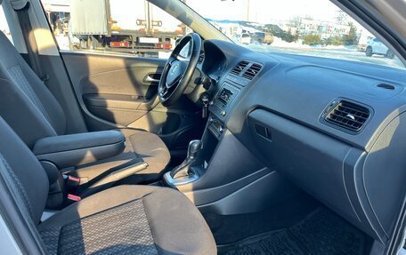 Volkswagen Polo VI (EU Market), 2017 год, 1 200 000 рублей, 9 фотография