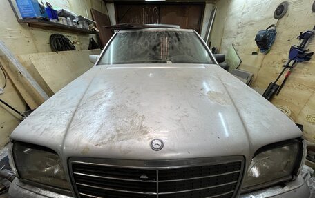 Mercedes-Benz S-Класс, 1992 год, 600 000 рублей, 1 фотография