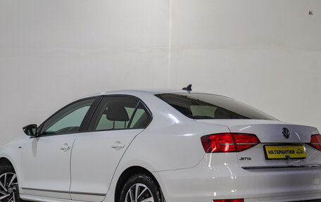 Volkswagen Jetta VI, 2018 год, 1 619 000 рублей, 5 фотография