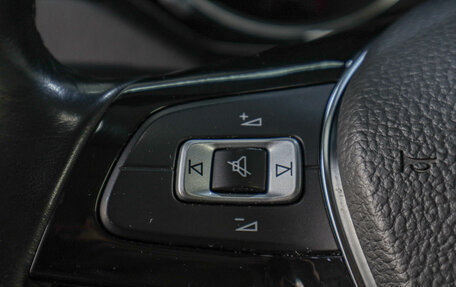 Volkswagen Jetta VI, 2018 год, 1 619 000 рублей, 12 фотография