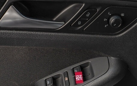 Volkswagen Jetta VI, 2018 год, 1 619 000 рублей, 9 фотография