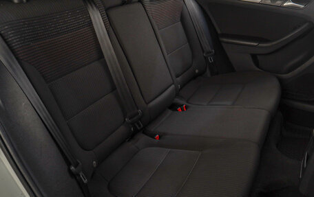 Volkswagen Jetta VI, 2018 год, 1 619 000 рублей, 21 фотография