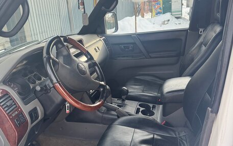 Mitsubishi Montero III, 2001 год, 810 000 рублей, 9 фотография