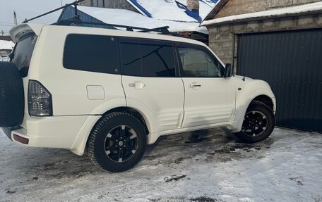 Mitsubishi Montero III, 2001 год, 810 000 рублей, 3 фотография