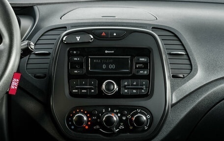 Renault Kaptur I рестайлинг, 2018 год, 1 210 000 рублей, 13 фотография