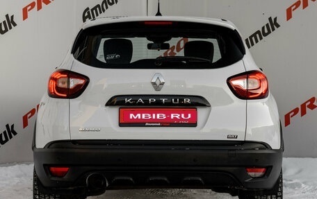 Renault Kaptur I рестайлинг, 2018 год, 1 210 000 рублей, 5 фотография