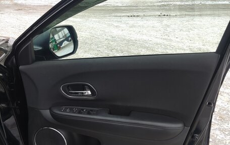 Honda Vezel, 2018 год, 1 850 000 рублей, 9 фотография