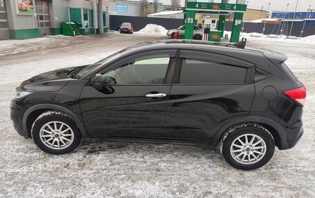 Honda Vezel, 2018 год, 1 850 000 рублей, 16 фотография