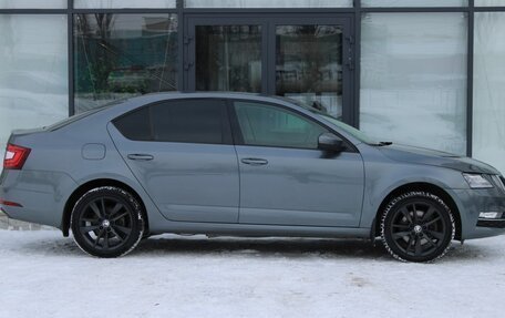 Skoda Octavia, 2017 год, 1 910 000 рублей, 8 фотография