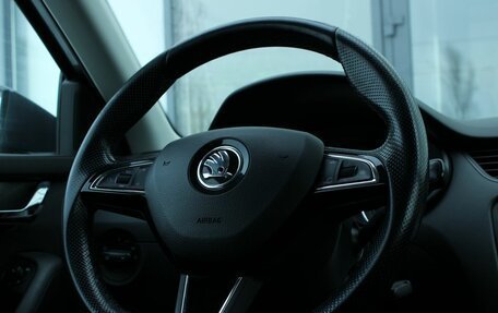 Skoda Octavia, 2017 год, 1 910 000 рублей, 21 фотография