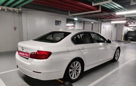 BMW 5 серия, 2011 год, 1 750 000 рублей, 6 фотография