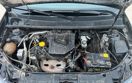 Renault Logan II, 2015 год, 352 000 рублей, 11 фотография