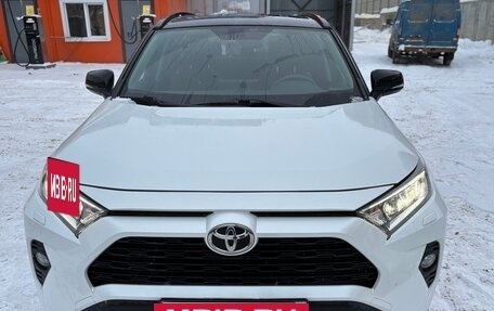 Toyota RAV4, 2021 год, 4 175 000 рублей, 6 фотография