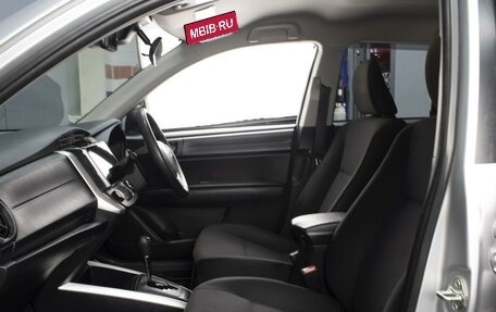 Toyota Corolla, 2018 год, 1 450 000 рублей, 6 фотография