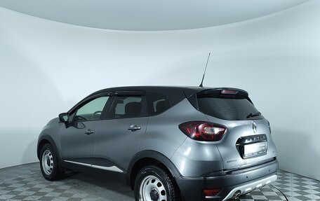 Renault Kaptur I рестайлинг, 2018 год, 1 699 000 рублей, 7 фотография