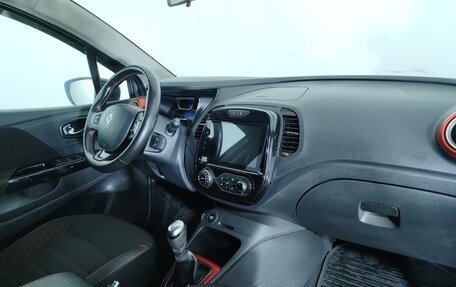 Renault Kaptur I рестайлинг, 2018 год, 1 699 000 рублей, 17 фотография