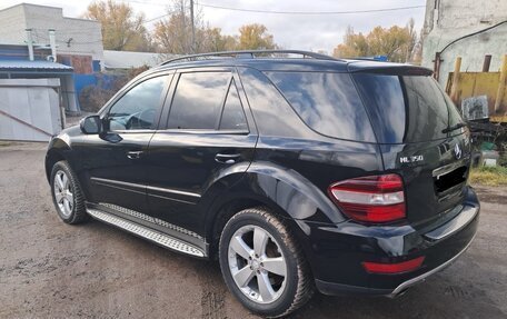 Mercedes-Benz M-Класс, 2009 год, 1 000 000 рублей, 5 фотография