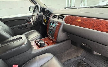 Chevrolet Tahoe III, 2013 год, 3 550 000 рублей, 9 фотография