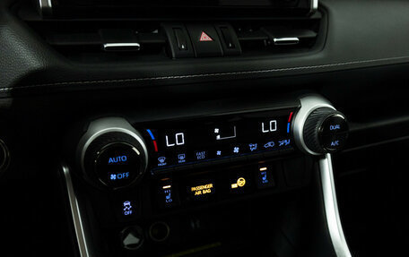 Toyota RAV4, 2020 год, 3 449 000 рублей, 18 фотография