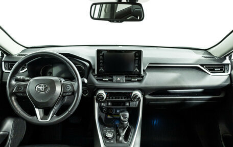 Toyota RAV4, 2020 год, 3 449 000 рублей, 13 фотография