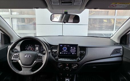 Hyundai Solaris II рестайлинг, 2021 год, 1 375 900 рублей, 8 фотография