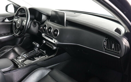 KIA Stinger I, 2019 год, 2 099 000 рублей, 10 фотография