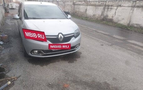 Renault Logan II, 2018 год, 650 000 рублей, 6 фотография