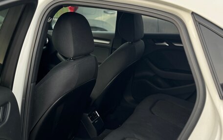 Audi A3, 2018 год, 2 350 000 рублей, 5 фотография