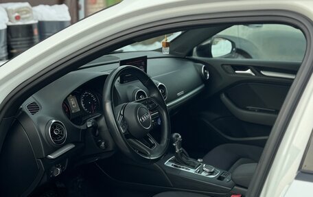 Audi A3, 2018 год, 2 350 000 рублей, 6 фотография