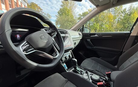 Volkswagen Tiguan II, 2017 год, 3 000 000 рублей, 8 фотография