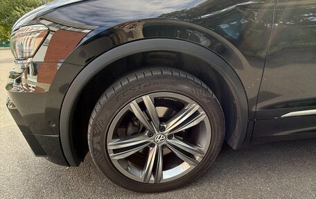 Volkswagen Tiguan II, 2017 год, 3 000 000 рублей, 11 фотография