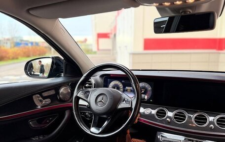 Mercedes-Benz E-Класс, 2016 год, 3 100 000 рублей, 16 фотография