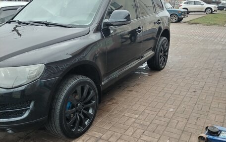 Volkswagen Touareg III, 2007 год, 920 000 рублей, 1 фотография