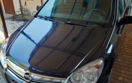 Opel Astra H, 2008 год, 570 000 рублей, 1 фотография