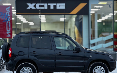 Chevrolet Niva I рестайлинг, 2018 год, 799 000 рублей, 3 фотография