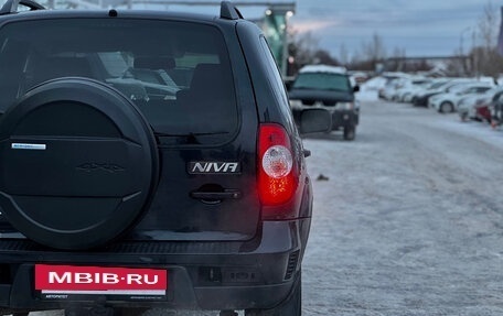 Chevrolet Niva I рестайлинг, 2018 год, 799 000 рублей, 10 фотография