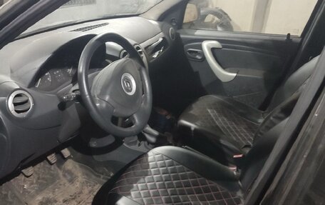 Renault Logan I, 2010 год, 300 000 рублей, 5 фотография