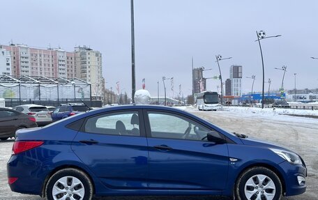 Hyundai Solaris II рестайлинг, 2015 год, 850 000 рублей, 2 фотография