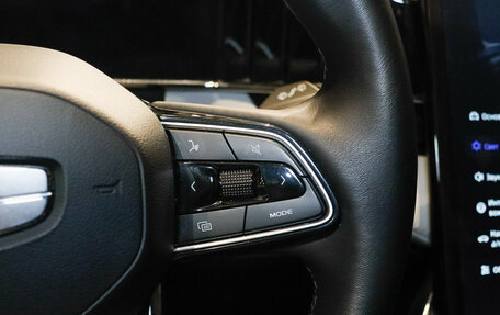 Geely Atlas, 2024 год, 2 750 000 рублей, 18 фотография