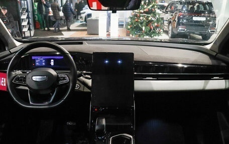 Geely Atlas, 2024 год, 2 750 000 рублей, 10 фотография