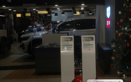 Geely Atlas, 2024 год, 2 750 000 рублей, 21 фотография