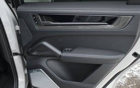 Porsche Cayenne III, 2025 год, 25 499 000 рублей, 31 фотография