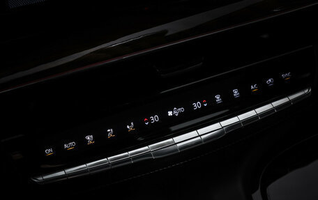 Cadillac Escalade V, 2022 год, 12 999 000 рублей, 21 фотография