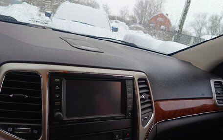 Jeep Grand Cherokee, 2012 год, 1 480 000 рублей, 9 фотография