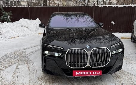 BMW 7 серия, 2024 год, 23 500 000 рублей, 2 фотография