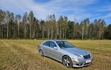 Mercedes-Benz C-Класс, 2005 год, 750 000 рублей, 2 фотография